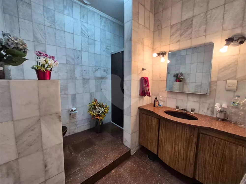 Sobrado, 4 quartos, 300 m² - Foto 1