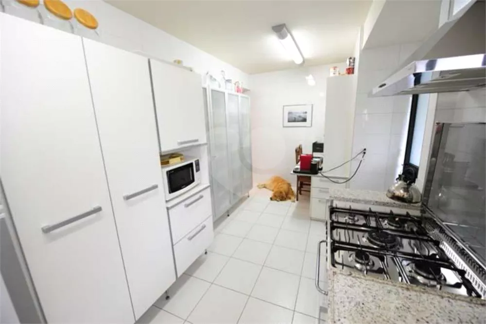 Apartamento, 3 quartos, 160 m² - Foto 2