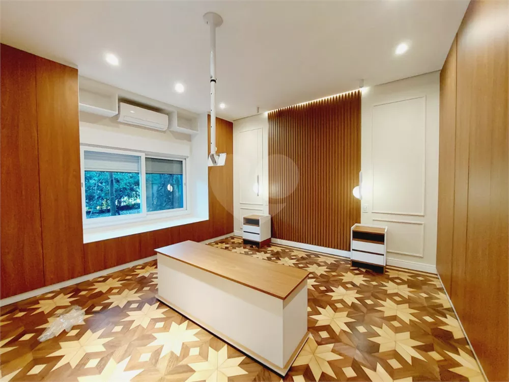 Casa, 3 quartos, 336 m² - Foto 1