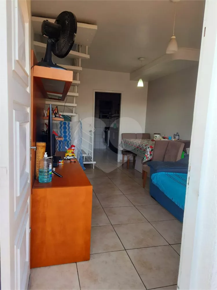 Casa, 2 quartos, 70 m² - Foto 1