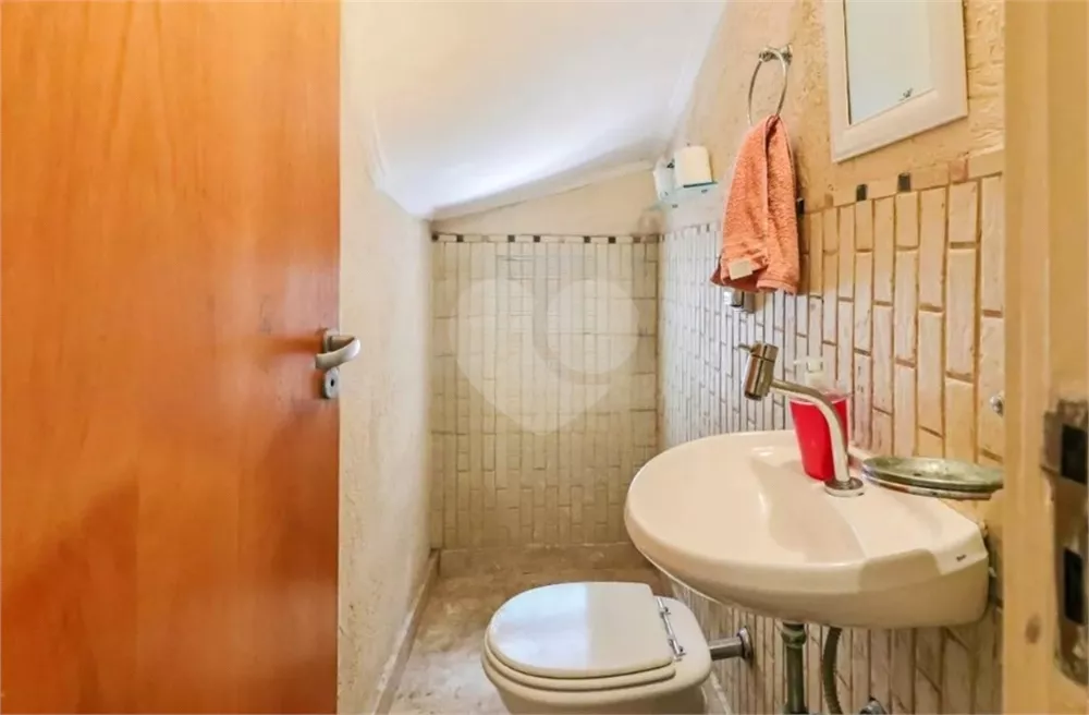 Sobrado, 3 quartos, 180 m² - Foto 1