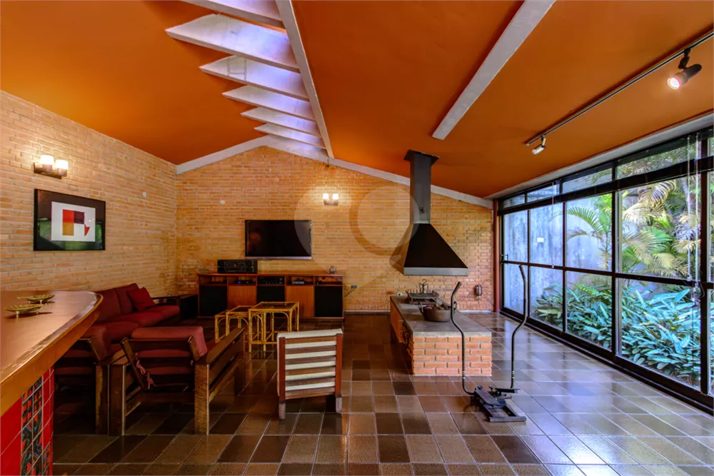 Casa, 4 quartos, 624 m² - Foto 1
