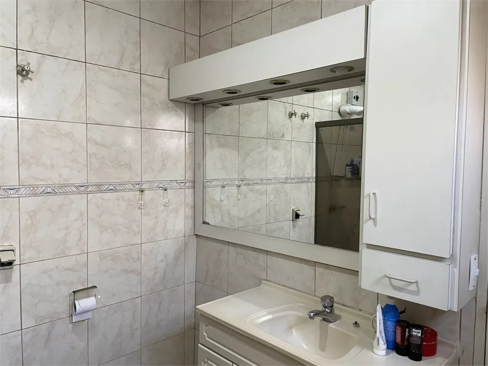 Casa, 5 quartos, 180 m² - Foto 1