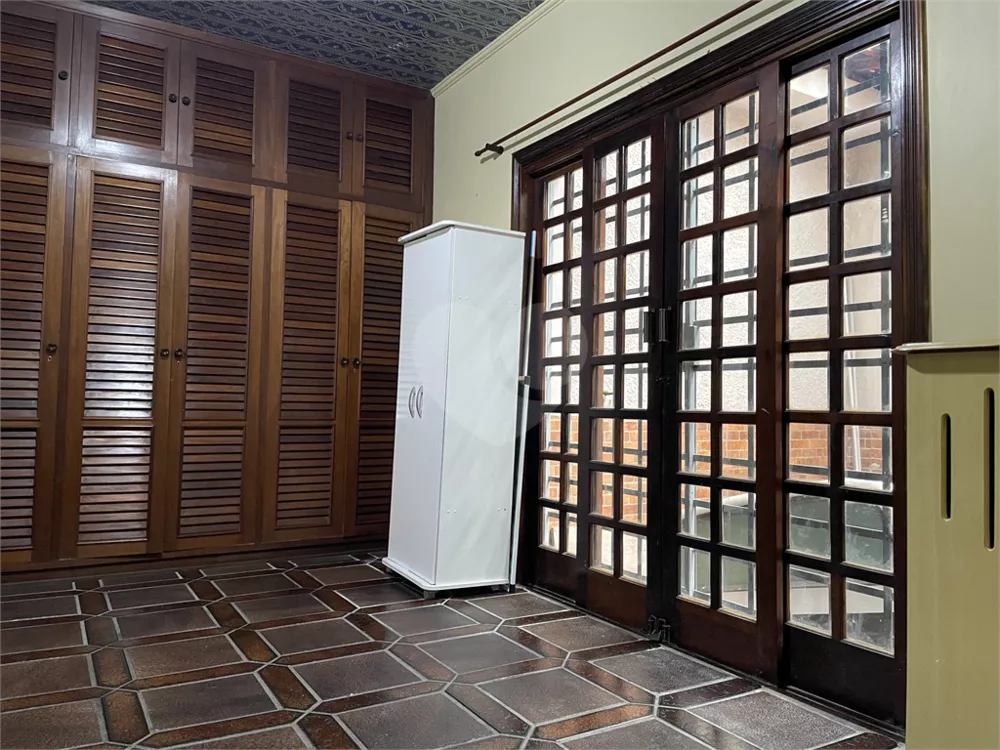 Casa, 5 quartos, 180 m² - Foto 2