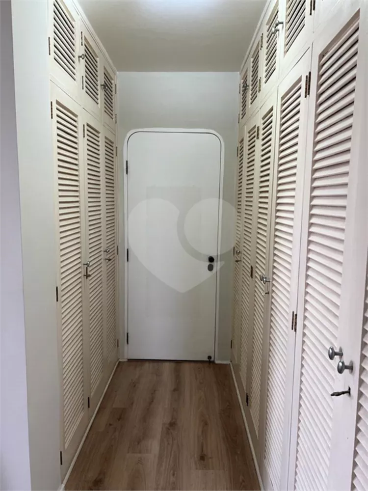 Apartamento, 3 quartos, 180 m² - Foto 1