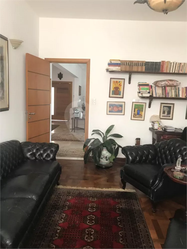Casa, 4 quartos, 647 m² - Foto 2