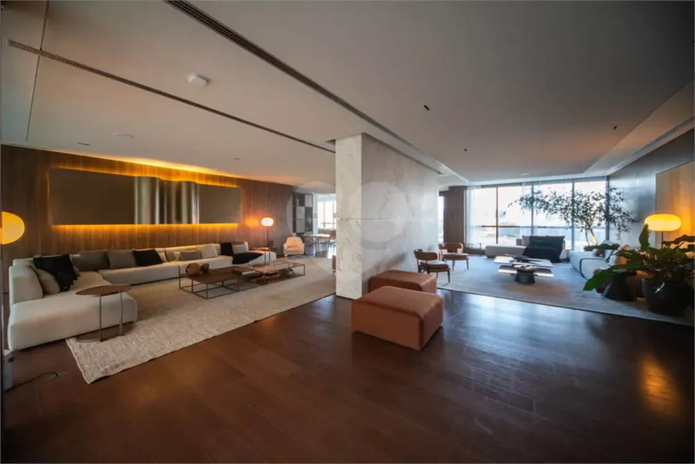 Apartamento, 3 quartos, 186 m² - Foto 1
