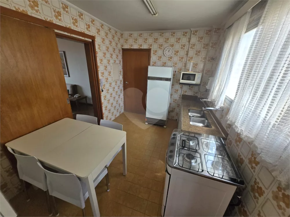 Apartamento, 3 quartos, 100 m² - Foto 1