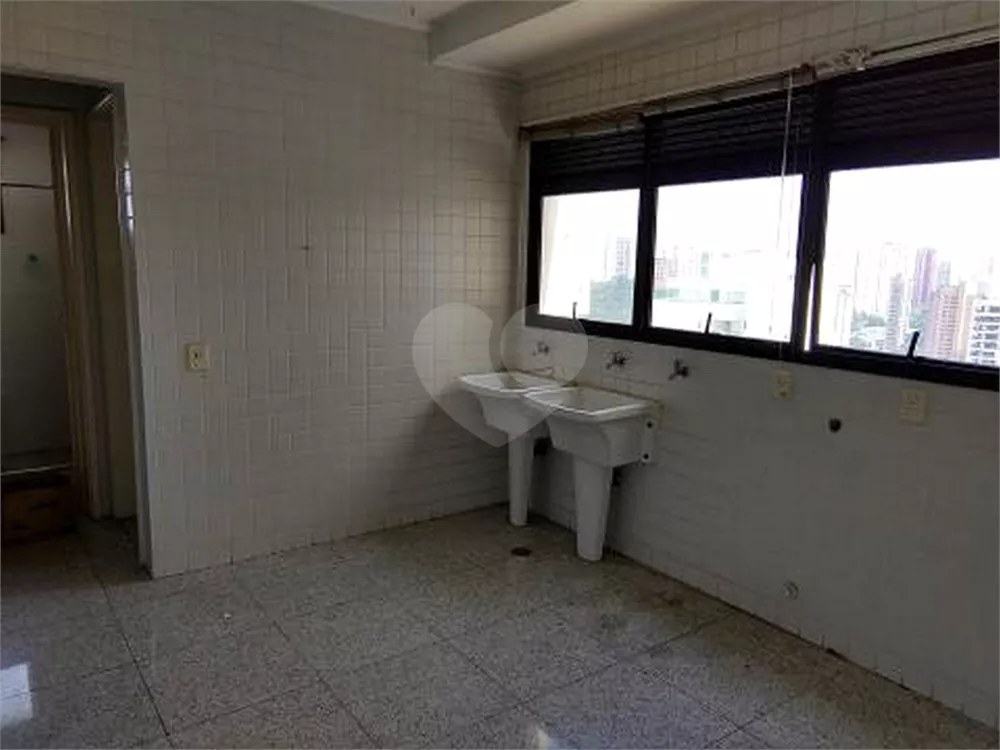 Apartamento, 4 quartos, 250 m² - Foto 1