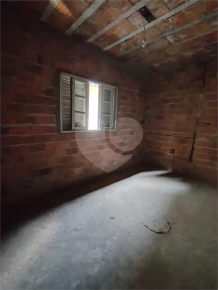 Casa, 4 quartos, 250 m² - Foto 3