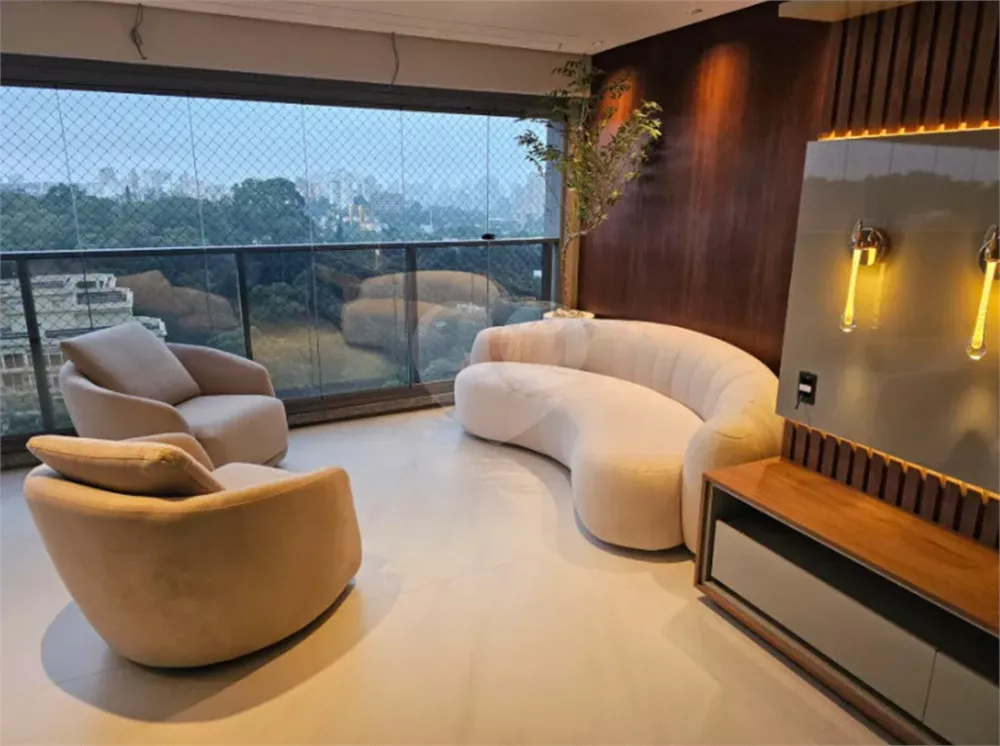 Apartamento, 3 quartos, 186 m² - Foto 1