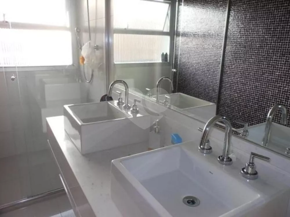 Apartamento, 4 quartos, 198 m² - Foto 1