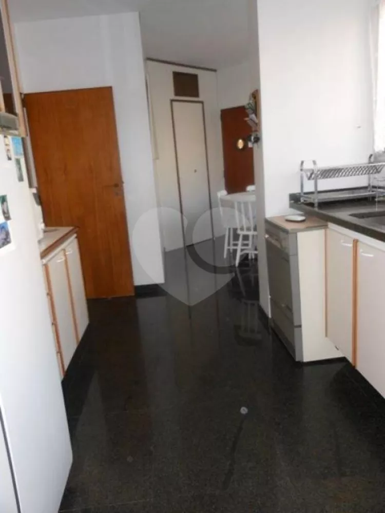 Apartamento, 4 quartos, 198 m² - Foto 2