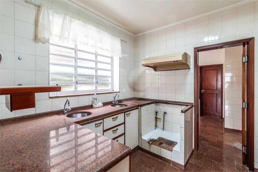 Casa, 4 quartos, 350 m² - Foto 4