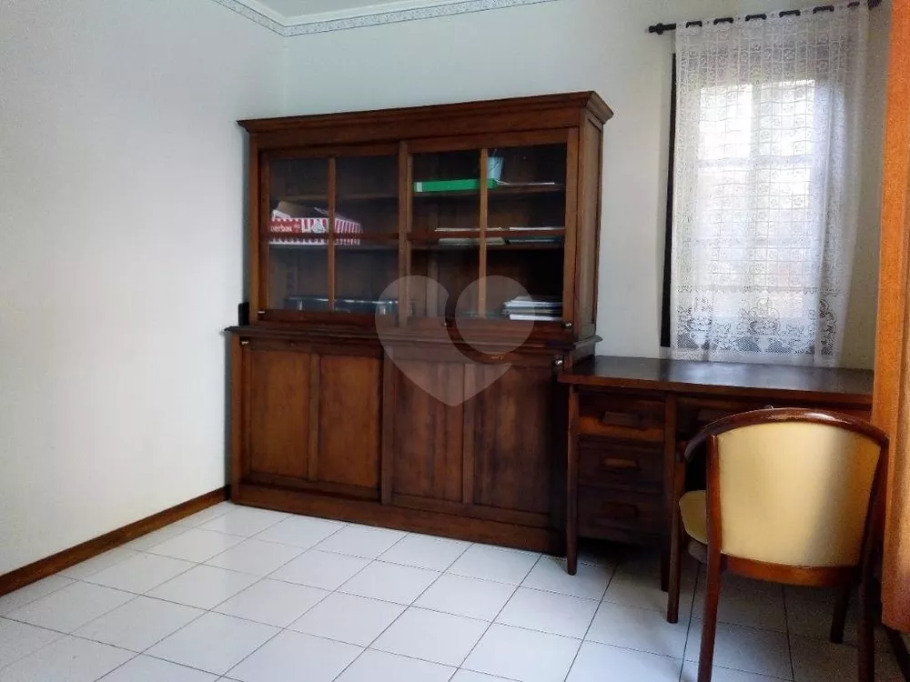 Casa, 6 quartos, 250 m² - Foto 3