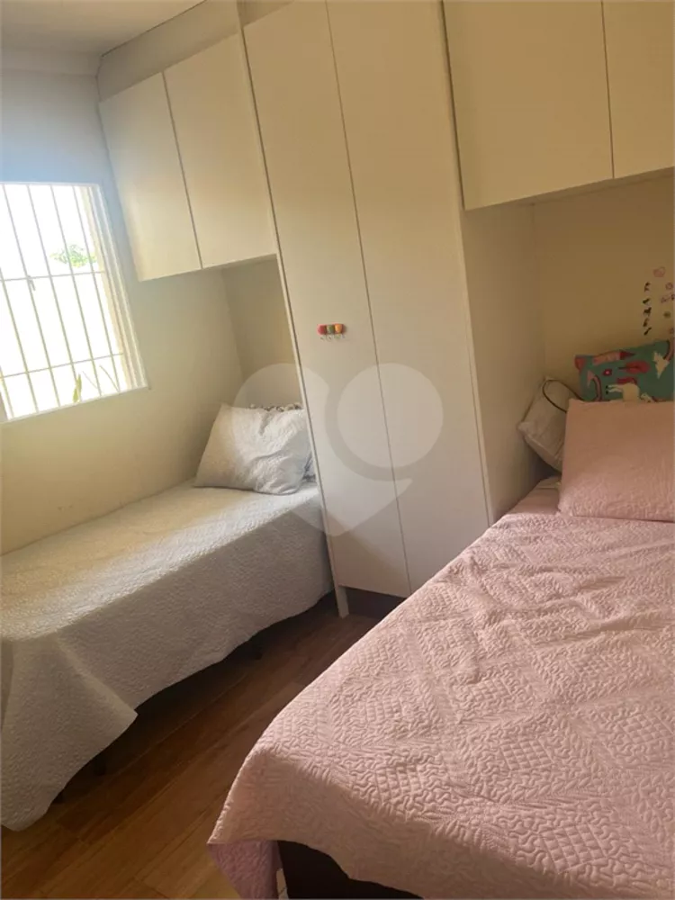 Casa, 4 quartos, 160 m² - Foto 1