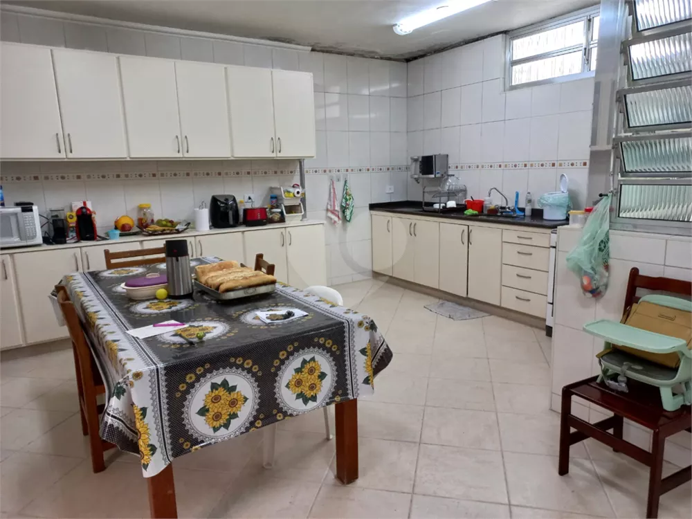 Sobrado, 3 quartos, 288 m² - Foto 4