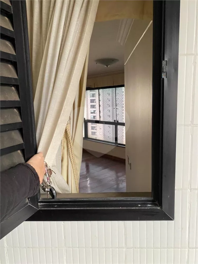 Apartamento, 4 quartos, 241 m² - Foto 1