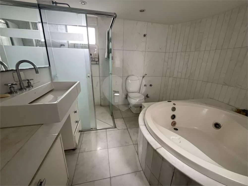 Apartamento, 2 quartos, 220 m² - Foto 2