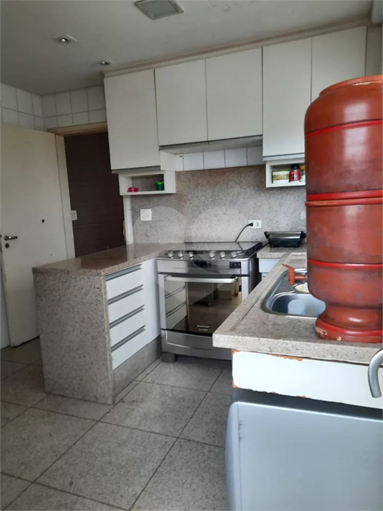 Sobrado, 3 quartos, 200 m² - Foto 2