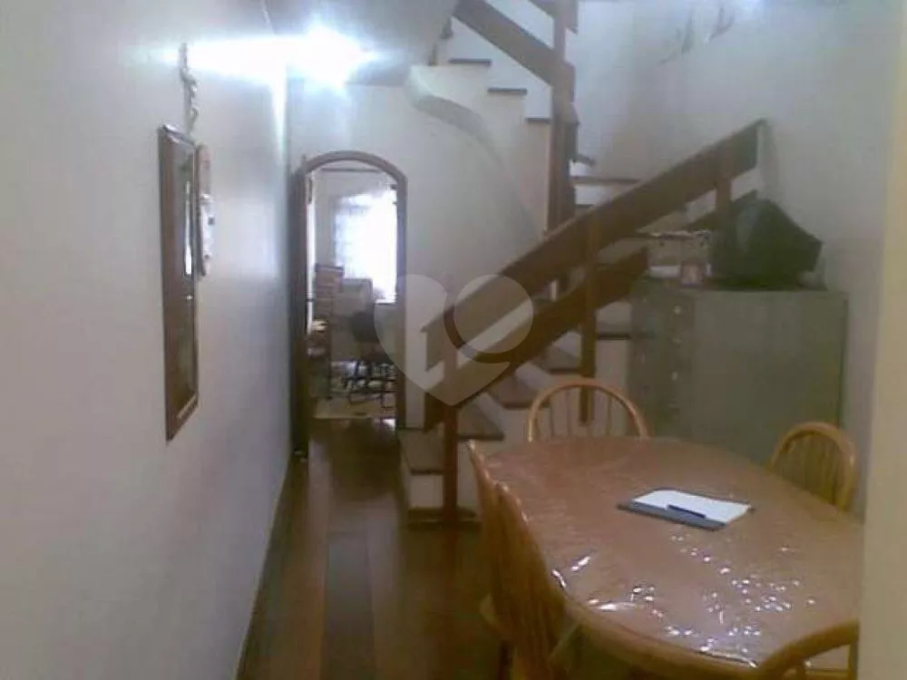 Sobrado, 3 quartos, 180 m² - Foto 1