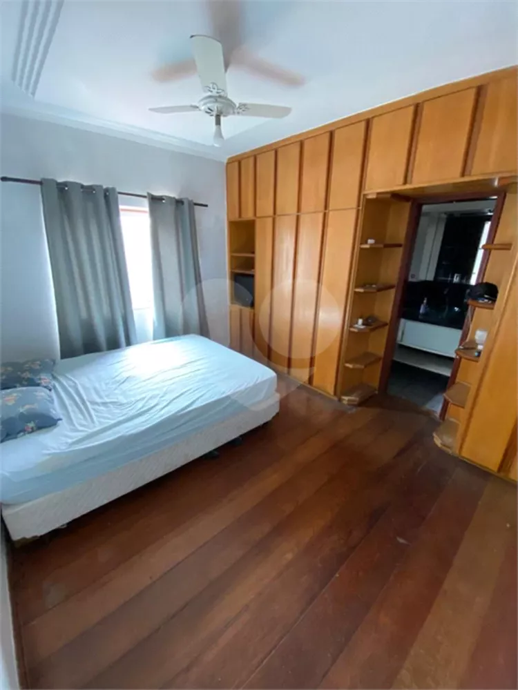 Sobrado, 3 quartos, 256 m² - Foto 4