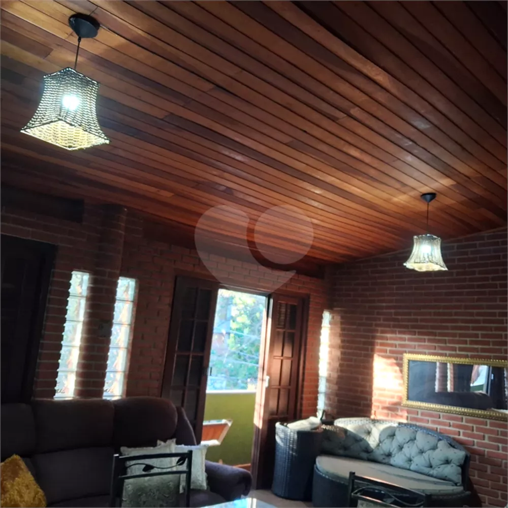 Sobrado, 5 quartos, 180 m² - Foto 1