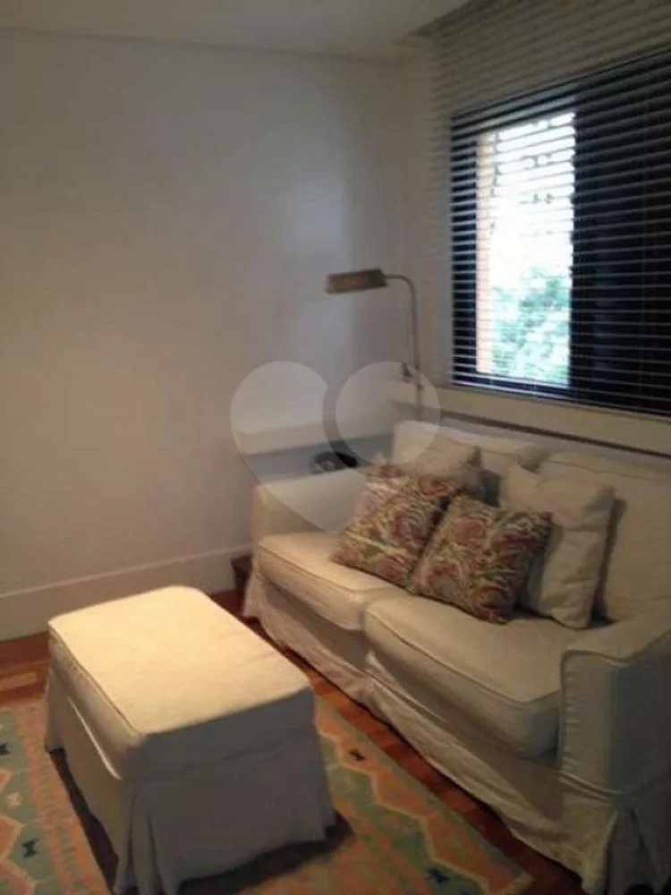 Apartamento, 3 quartos, 198 m² - Foto 2