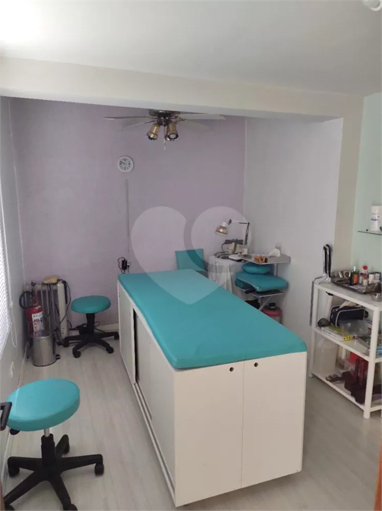 Sobrado, 2 quartos, 240 m² - Foto 1