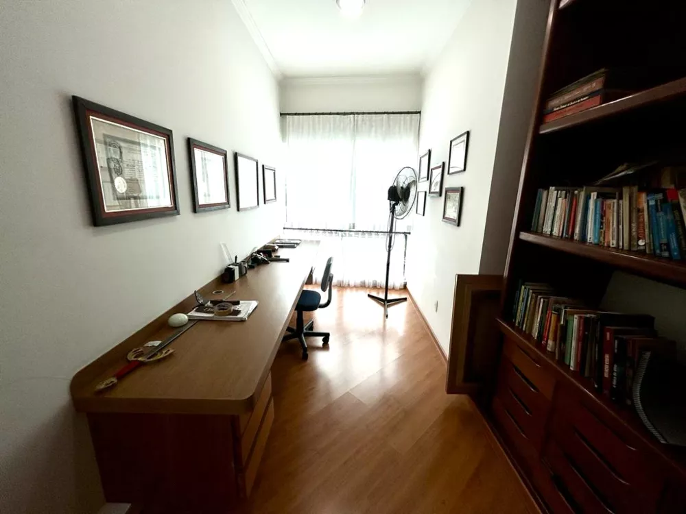 Sobrado, 5 quartos, 468 m² - Foto 4