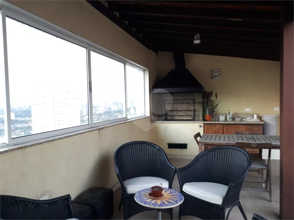 Cobertura, 3 quartos, 178 m² - Foto 2