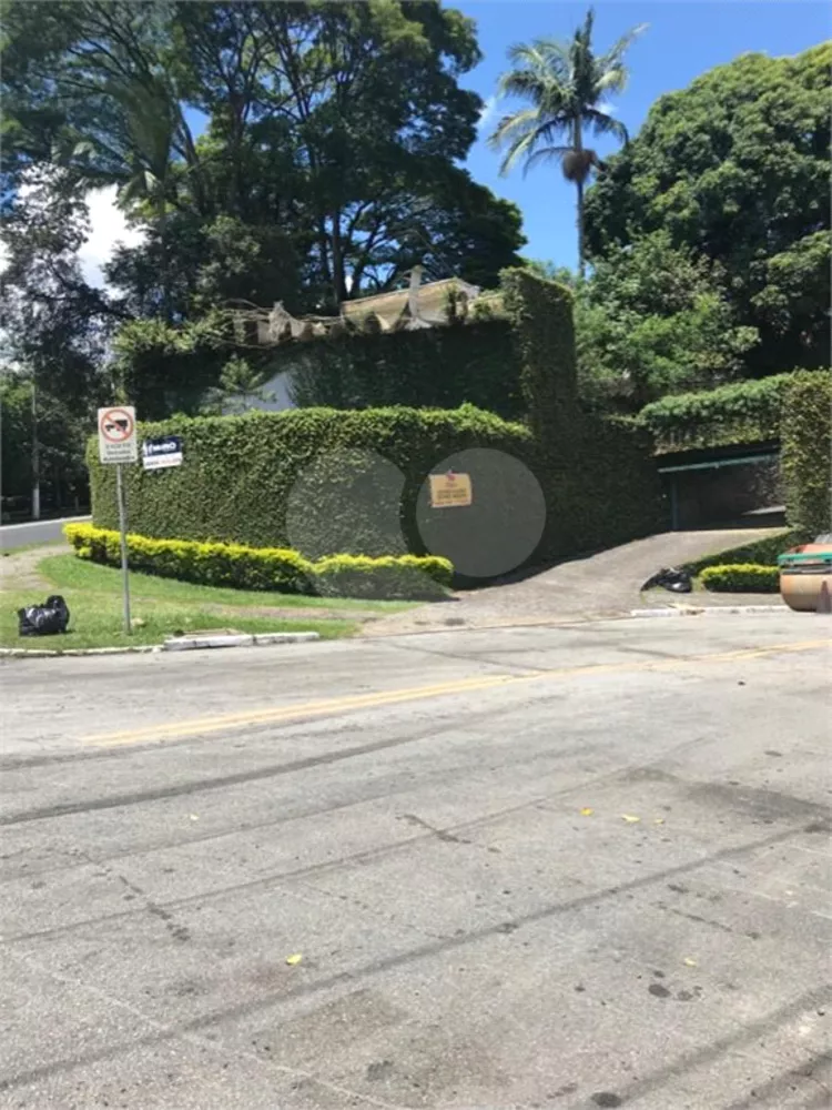 Casa, 8 quartos, 3800 m² - Foto 1