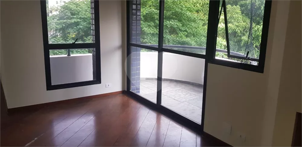 Apartamento, 3 quartos, 145 m² - Foto 1