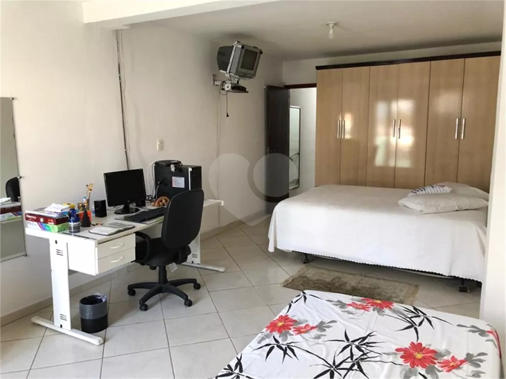 Casa, 2 quartos, 200 m² - Foto 2
