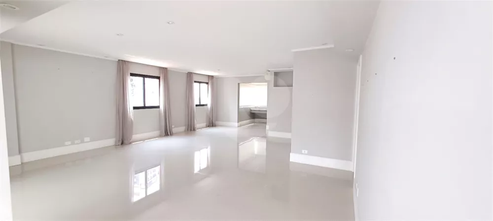 Apartamento, 3 quartos, 160 m² - Foto 2