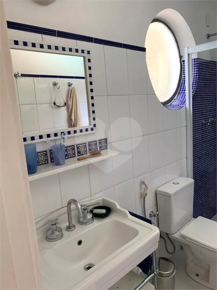 Sobrado, 4 quartos, 297 m² - Foto 1