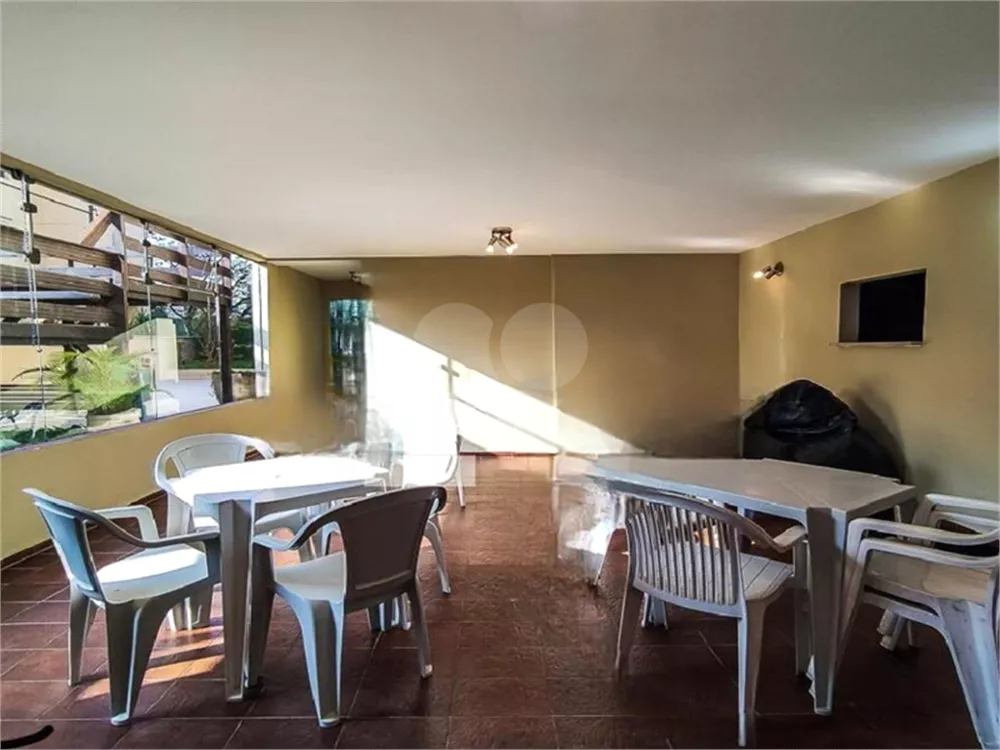 Apartamento, 3 quartos, 100 m² - Foto 2