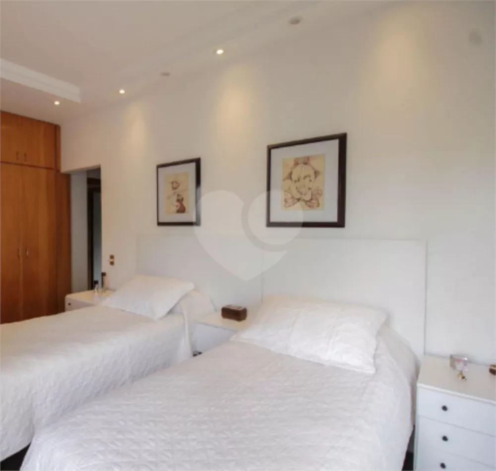 Apartamento, 3 quartos, 190 m² - Foto 1