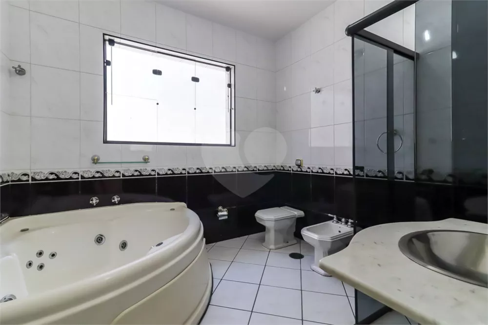 Casa, 3 quartos, 223 m² - Foto 3