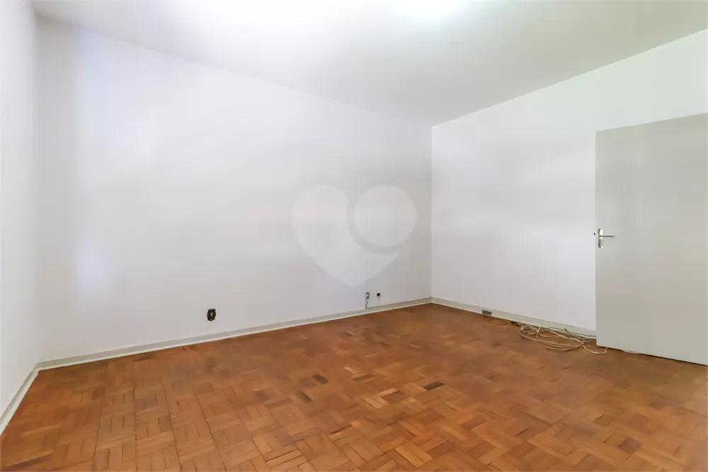 Casa, 3 quartos, 223 m² - Foto 2