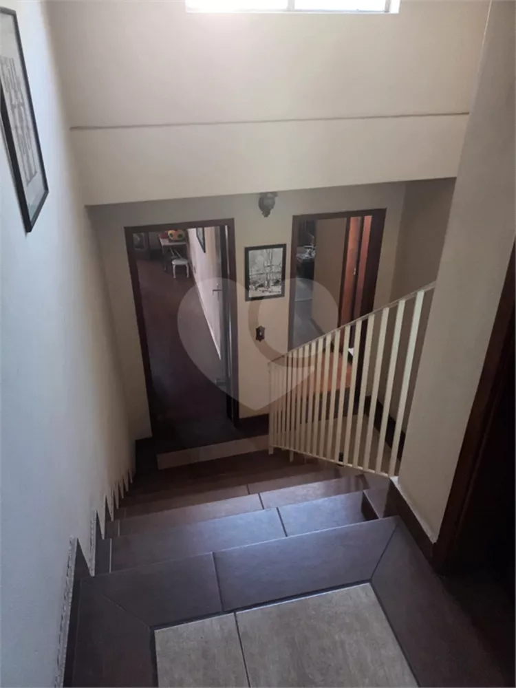 Casa, 4 quartos, 250 m² - Foto 1