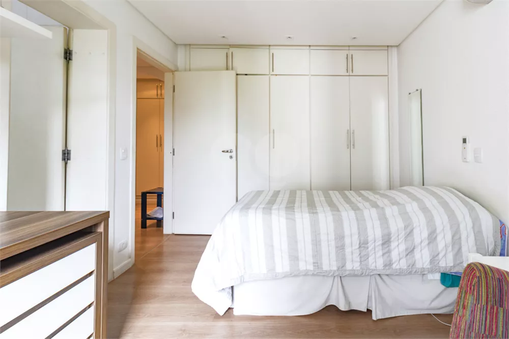 Apartamento, 4 quartos, 285 m² - Foto 1