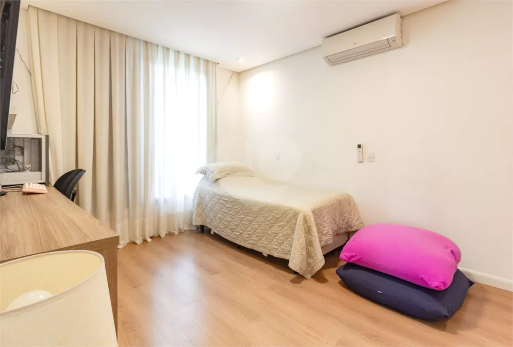Apartamento, 4 quartos, 285 m² - Foto 2