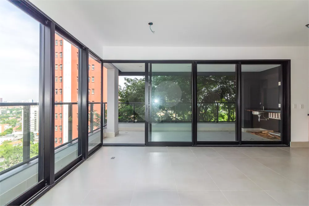 Apartamento, 3 quartos, 139 m² - Foto 2