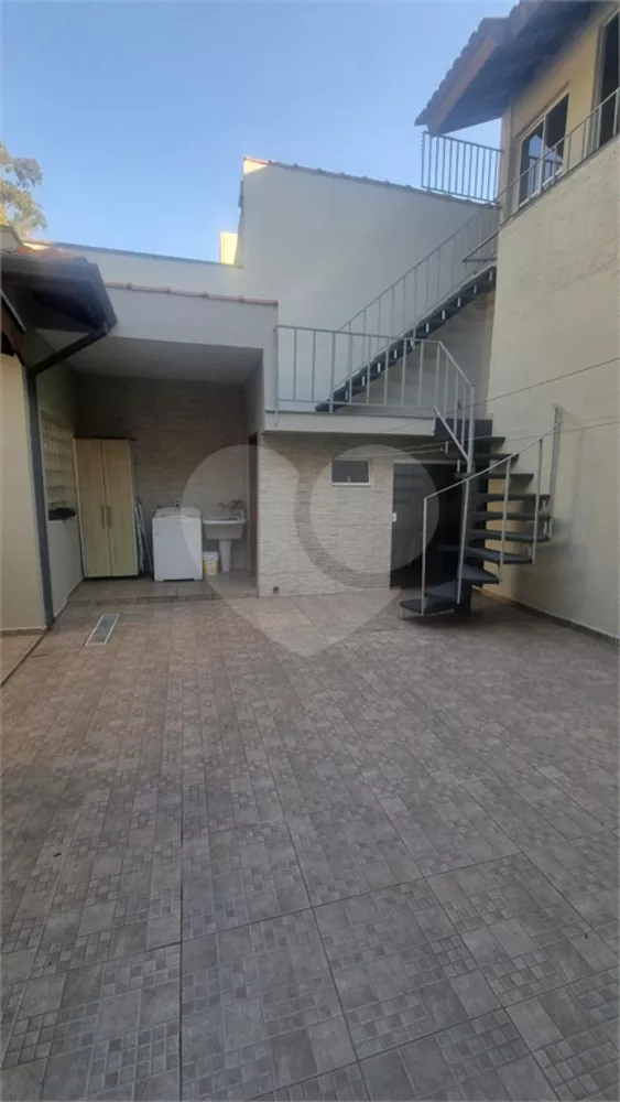 Sobrado, 3 quartos, 400 m² - Foto 1
