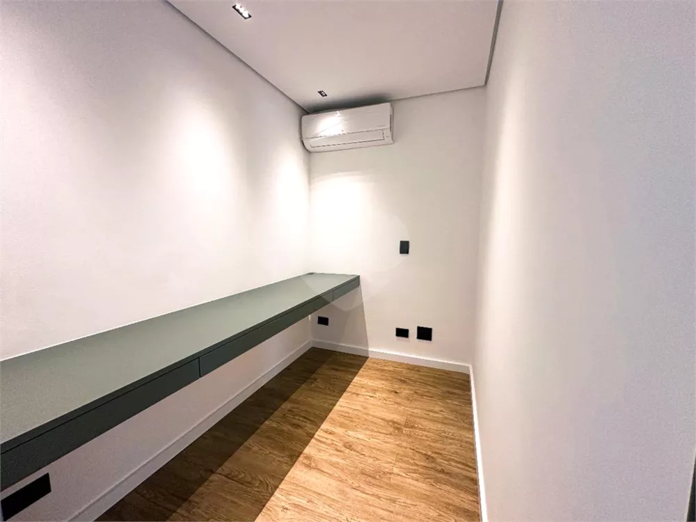 Cobertura, 3 quartos, 220 m² - Foto 2