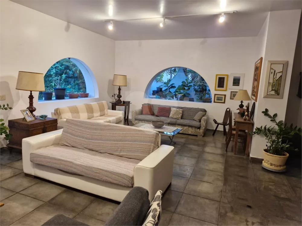 Sobrado, 4 quartos, 504 m² - Foto 1