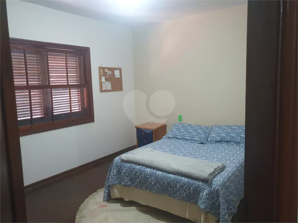 Sobrado, 3 quartos, 210 m² - Foto 2