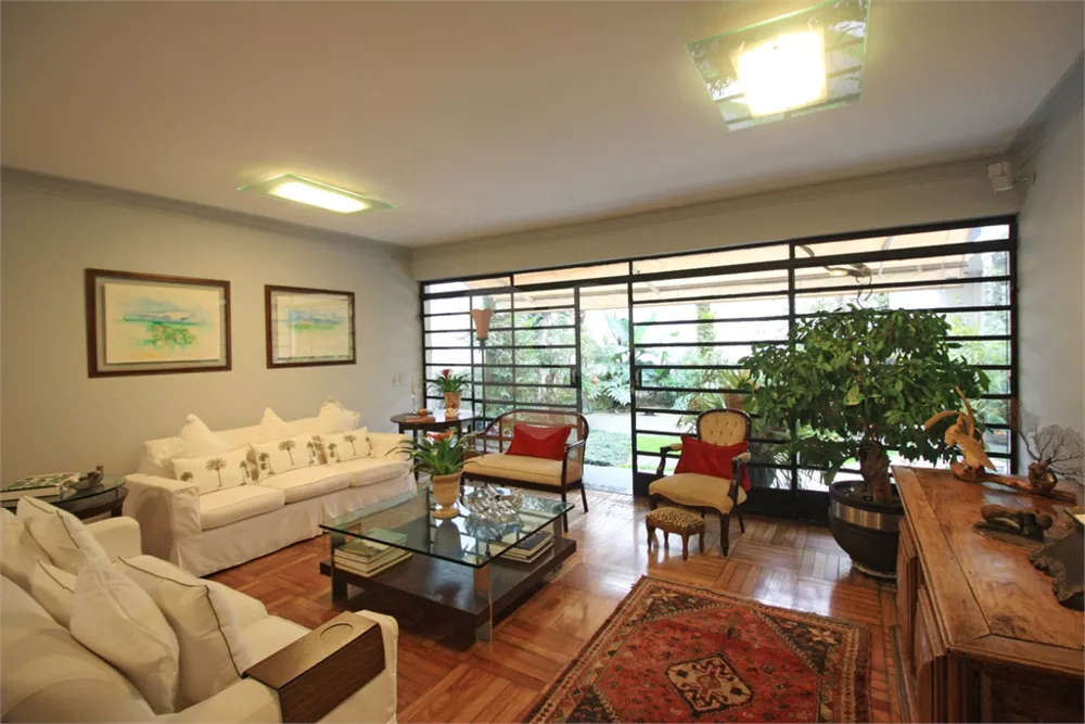 Sobrado, 3 quartos, 480 m² - Foto 1