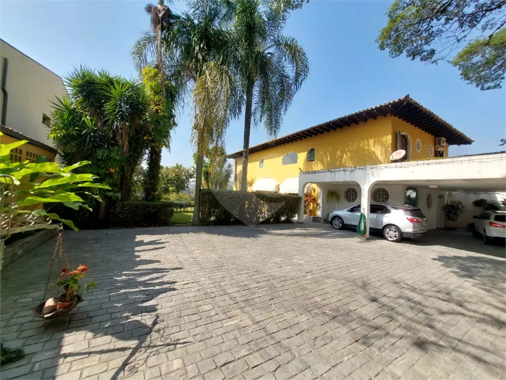 Sobrado, 4 quartos, 420 m² - Foto 1